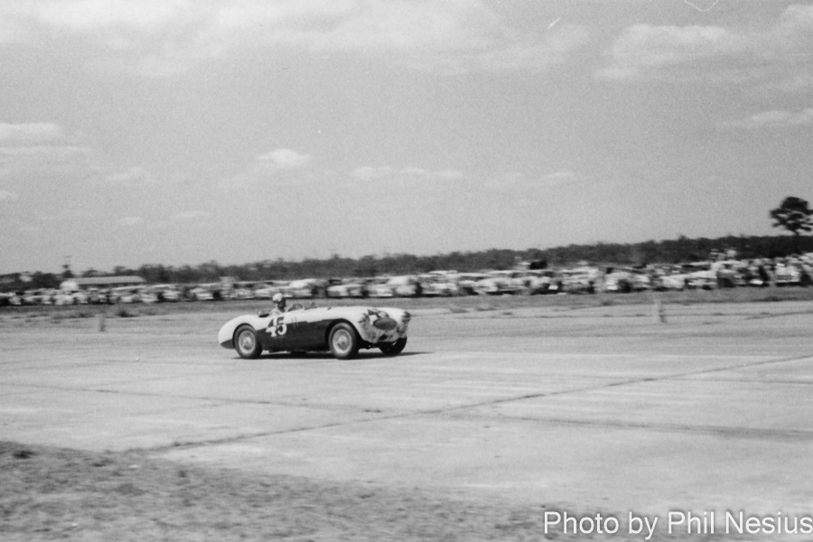 Austin-Healey 100 S Number 45 driven by Brewster / Rutan at Sebring March, 13 1955 / 114L_0014 / 