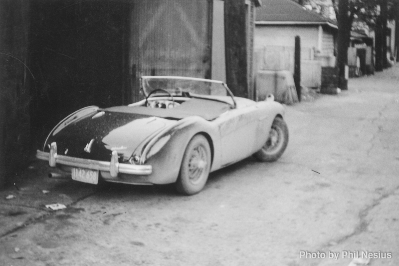 Dad's Austin Healey 100/4 after a trip around Lake Michigan - 1955 / 114L_0020 / 