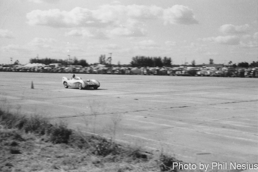 Lotus Mark IX Number 79 driven by Miller / Rabe at Sebring March, 13 1955 / 114L_0026 / 