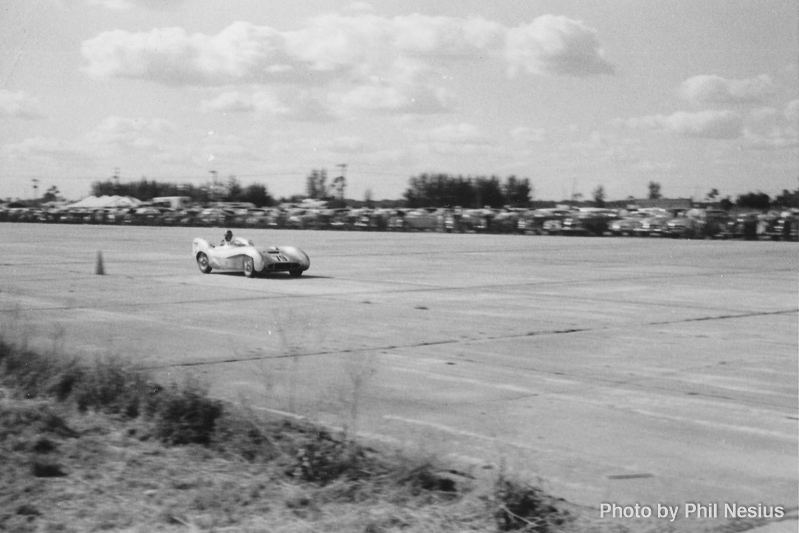 Lotus Mark IX Number 79 driven by Miller / Rabe at Sebring March, 13 1955 / 114L_0026 / 