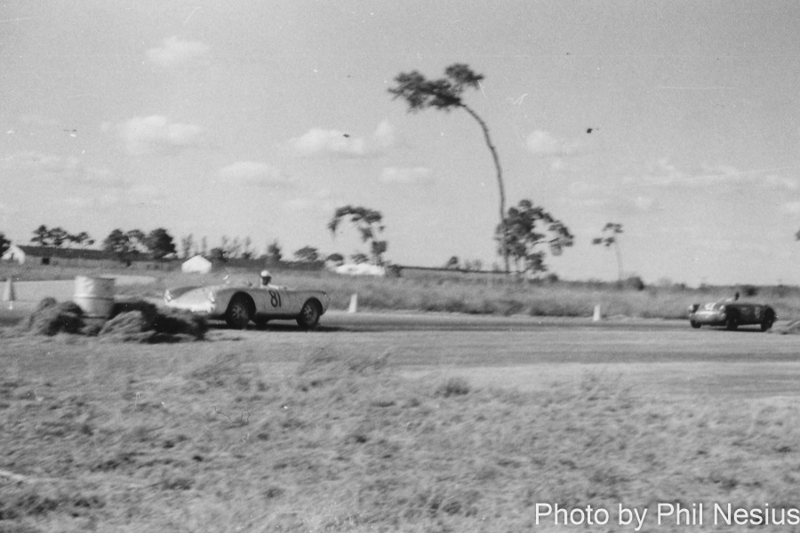 Porsche 550 Number 81 driven by O'Shea / Koster at Sebring March, 13 1955 / 114L_0031 / 