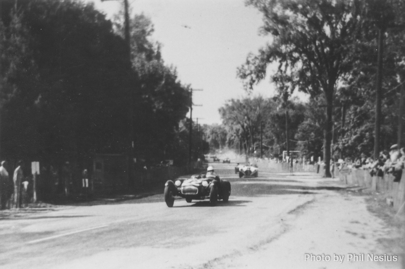 Allard - Cadillac number 22 driven by John Gordon Bennett at Elkhart Lake, WI July 1952 / 137E_0004 / 