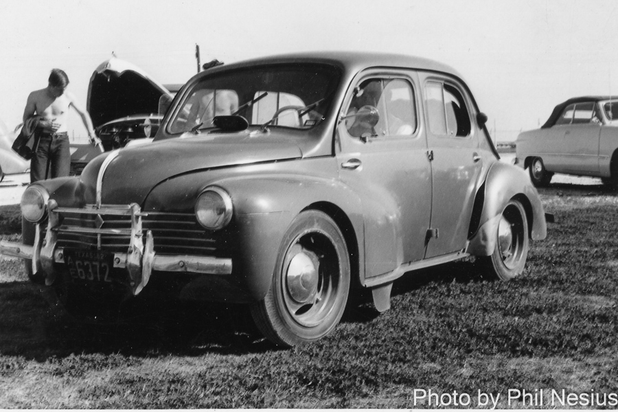 1949 Renault, the pride and joy of Justin Chestire, 1952 / 164E_0003 / 