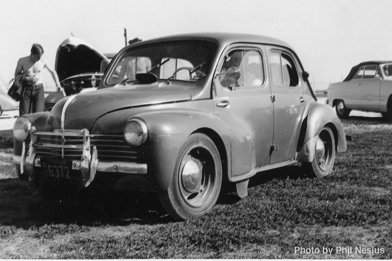 1949 Renault, the pride and joy of Justin Chestire, 1952 / 164E_0003 / 