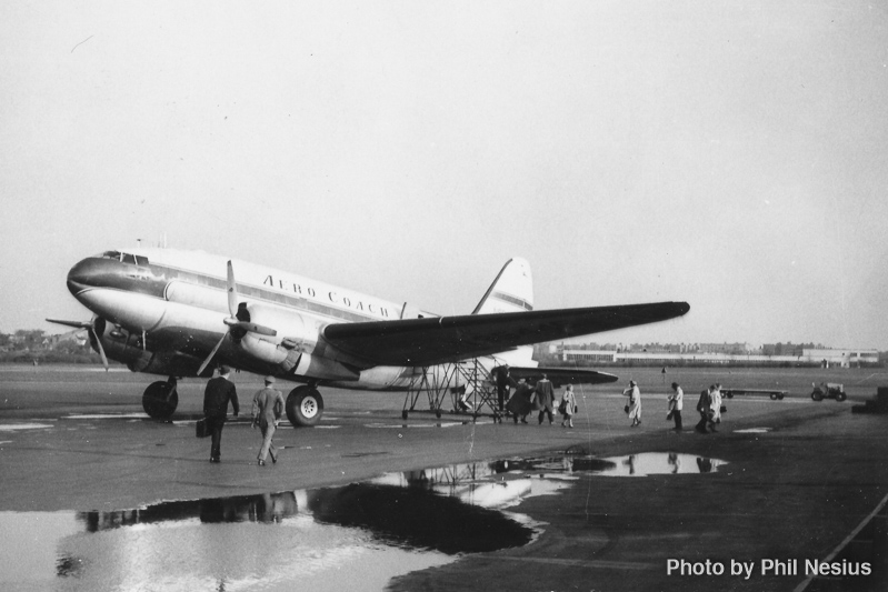 C46 Dad flew to NY Autoshow in from Midway Airport, 1953 / 274K_0020 / 