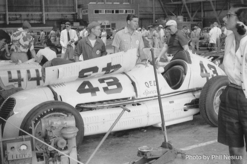 Maserati (Unrst) Number 43 driven by Robert McManus at Chanute AFB June, 1953 / 312K_0003 / 