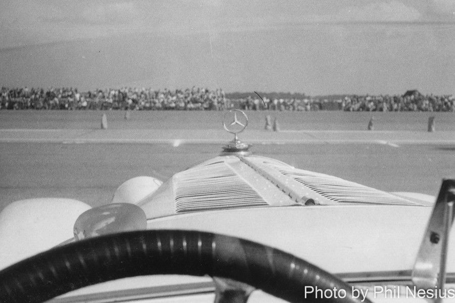 SSK Mercedes at Lockbourne AFB August 1953 / 493K_0019 / 