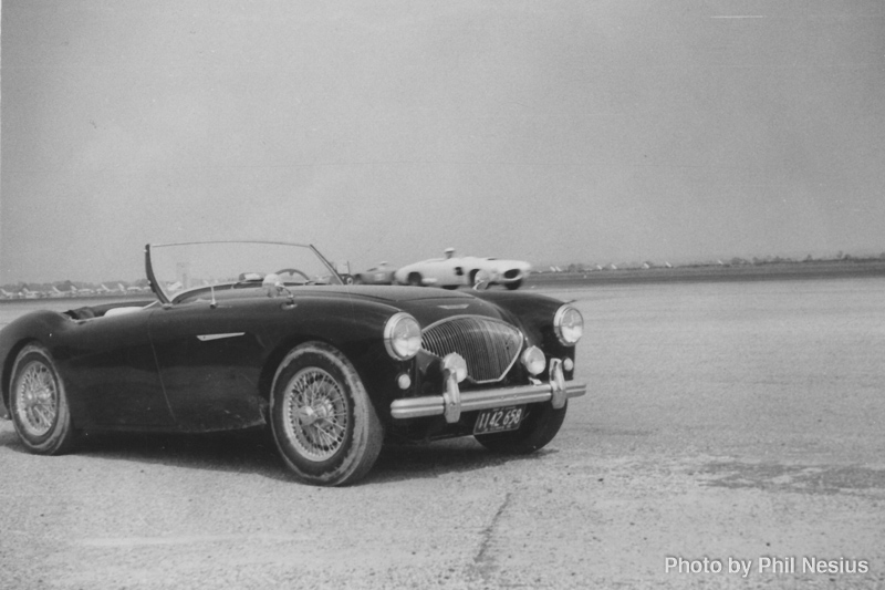 Dad's Austin Healey 100/4 at Lockbourne AFB August 1954 / 677L_0010 / 