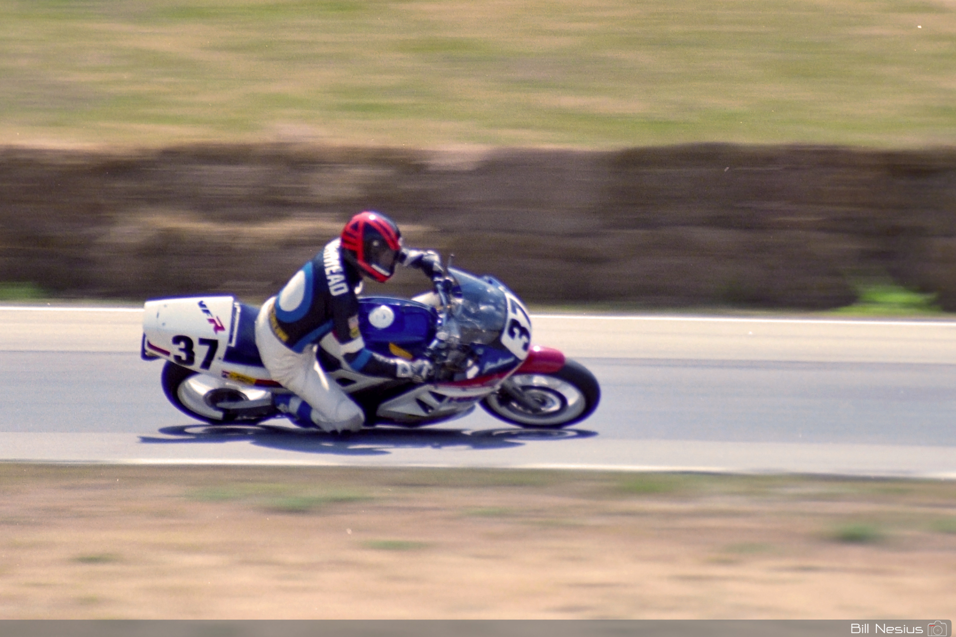 John Ashmead on the Number 37 Honda VFR750 / FLM_7877 / 2
