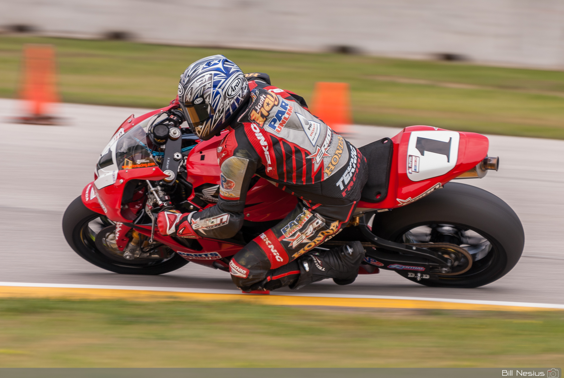 Josh Hayes on the Number 1 Honda CBR600RR / DSC_1372 / 3