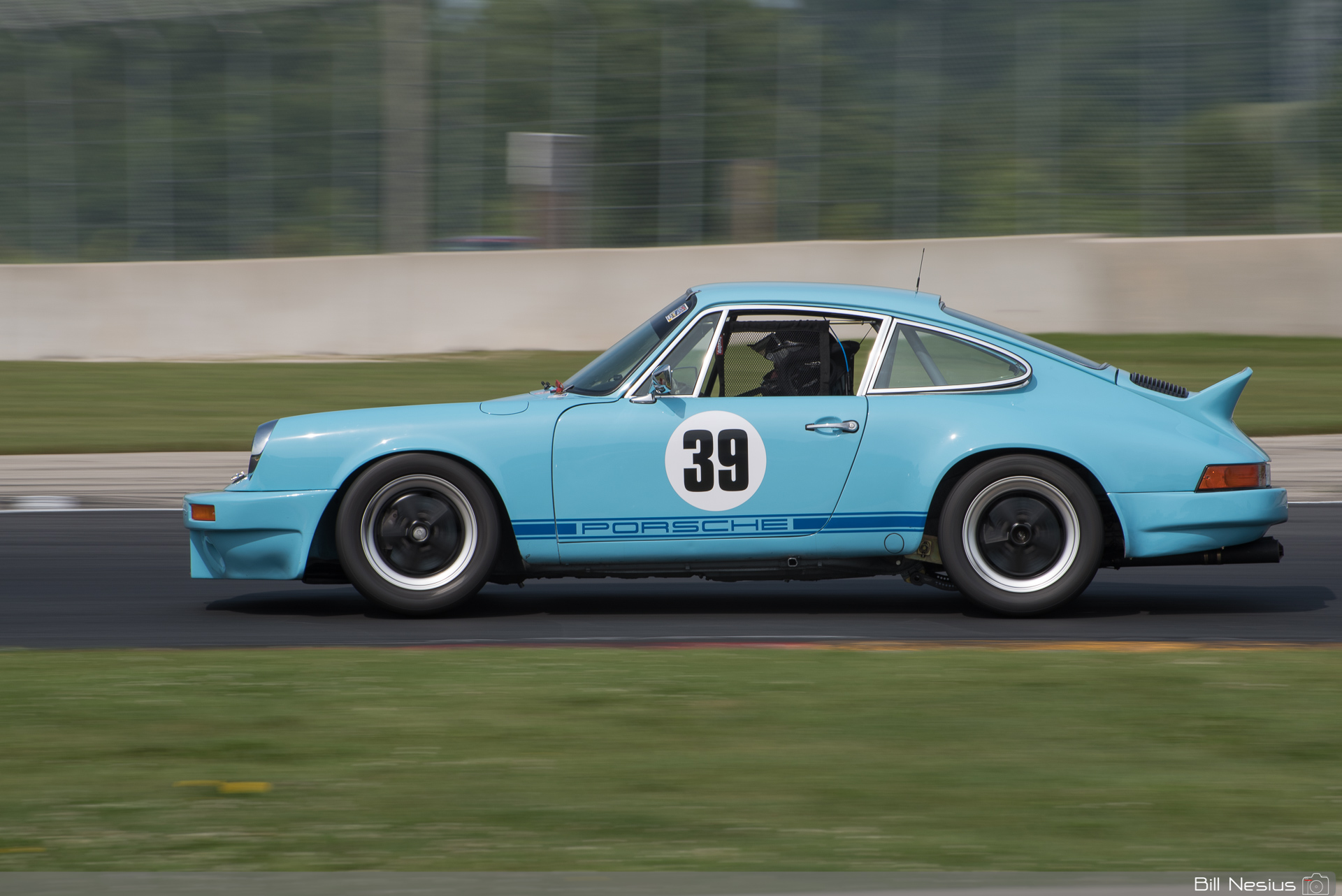 1974 Porsche 911SC #39 in turn 8 / DSC_3862 / 4