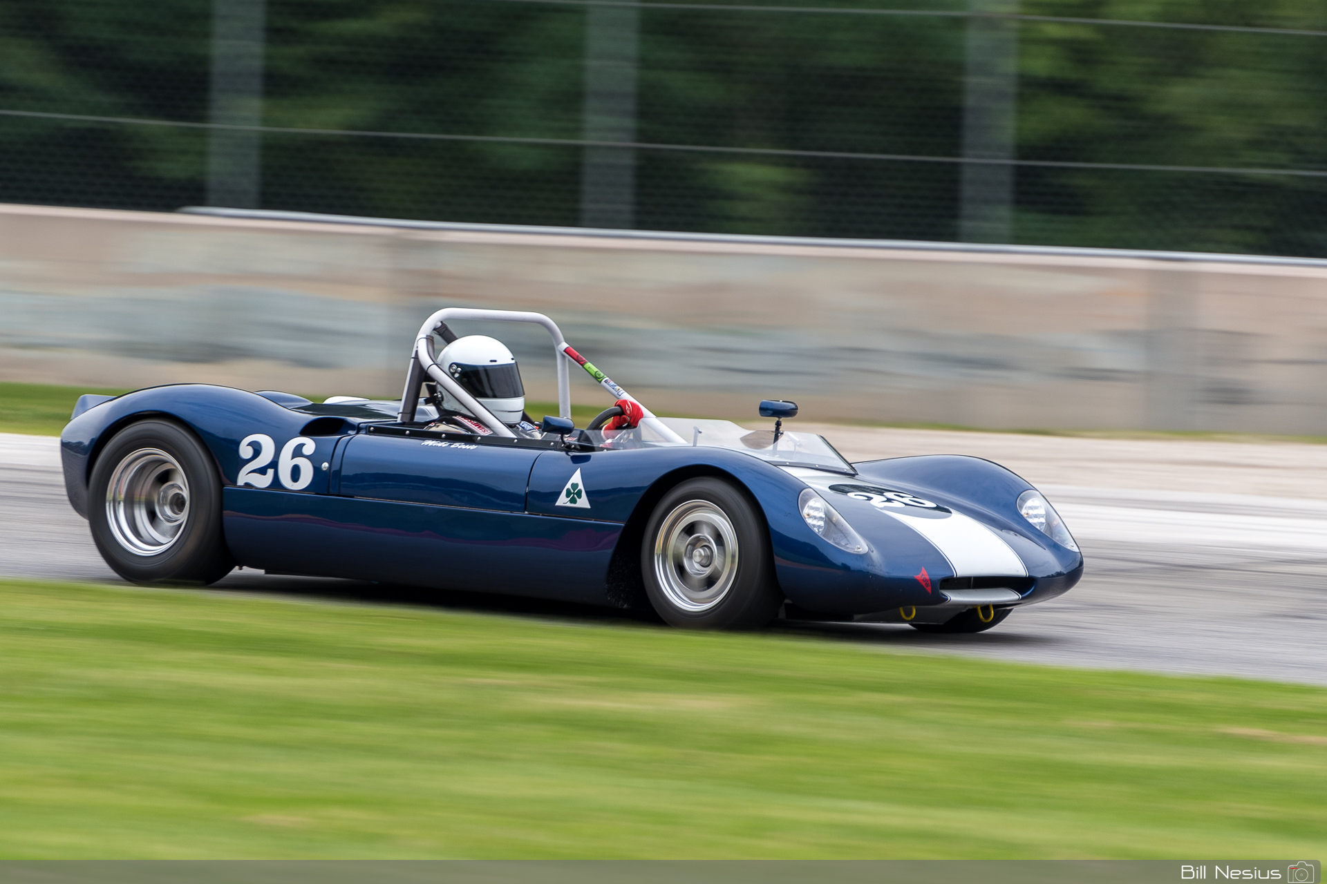 1964 LaBoa CSR Number 26 driven by Mike Besic at Road America, Elkhart Lake, WI Turn 1 - KIC 2017 / DSC_4677 / 4