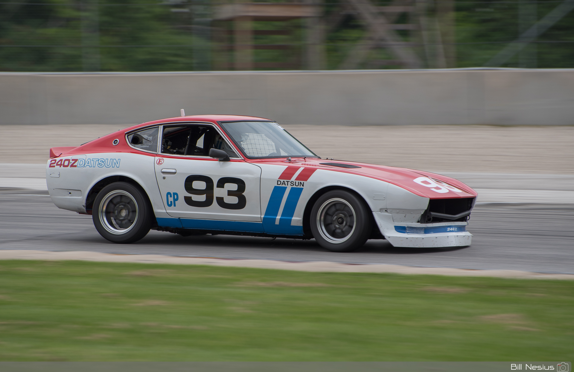 1972 Datsun 240Z #93 in turn 1 / DSC_5135 / 4