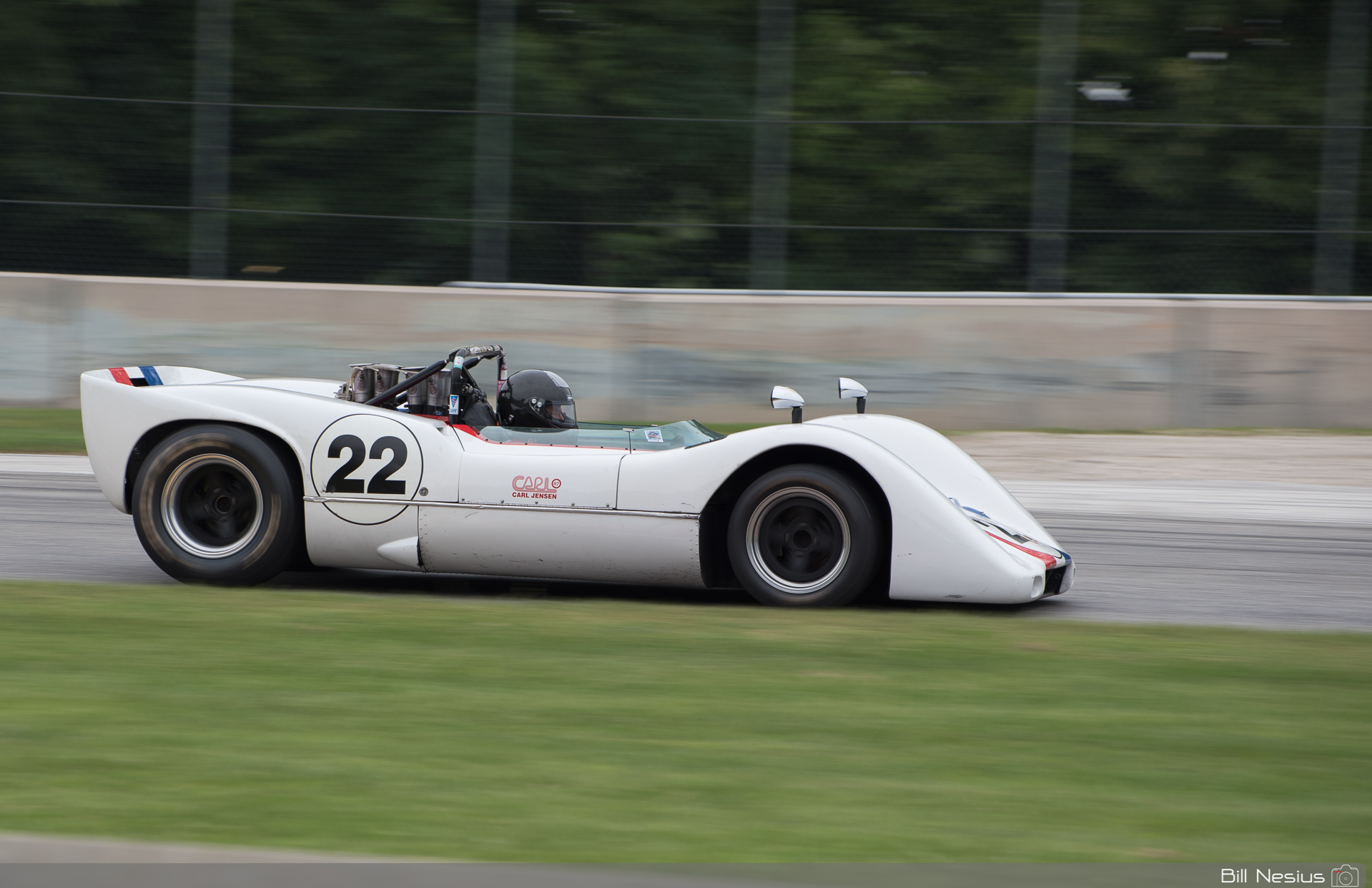 1966 McLaren M6b # 22 in turn 1 / DSC_5267 / 4