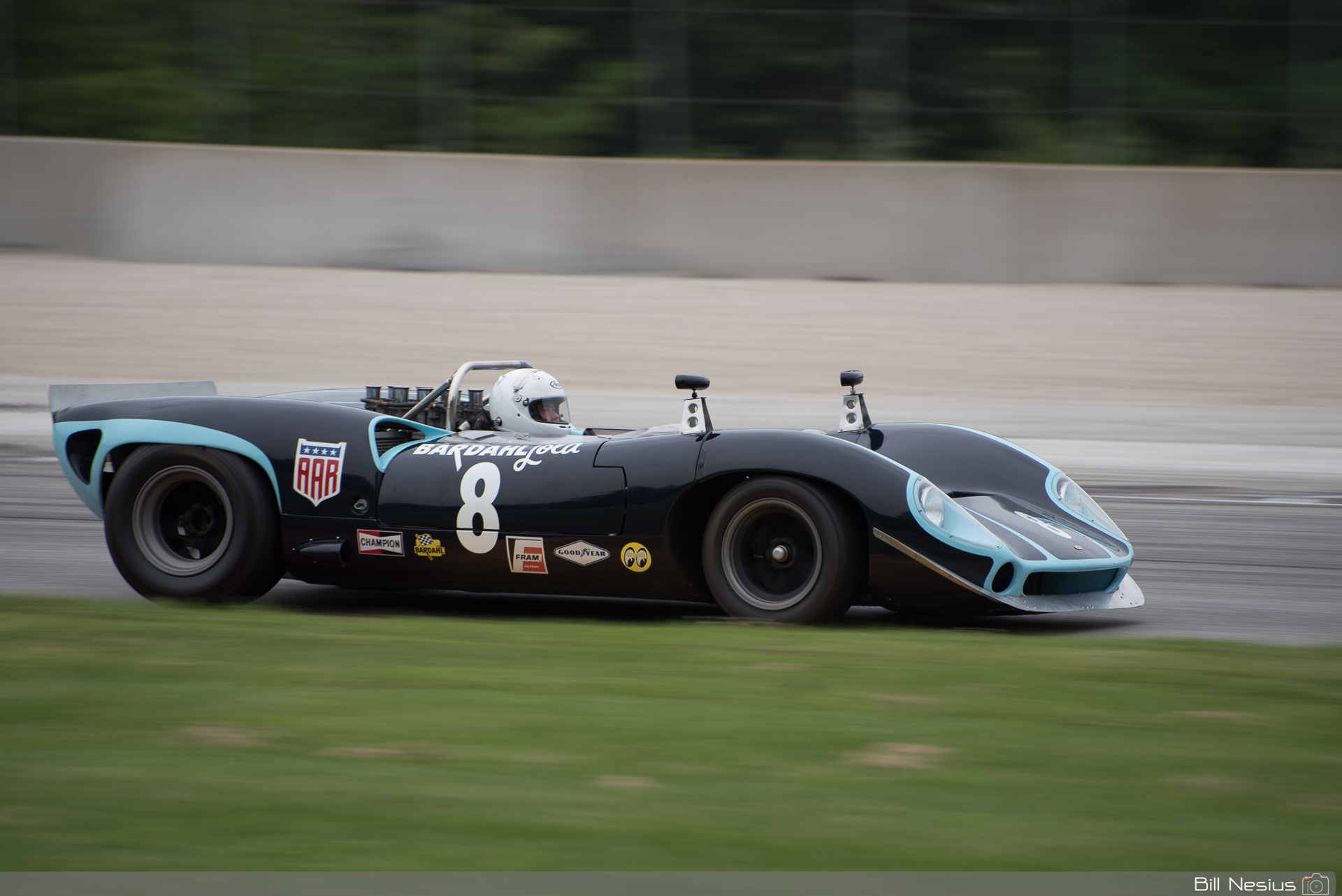 1971 Lola T222 #51 in turn 1 / DSC_5360 / 4