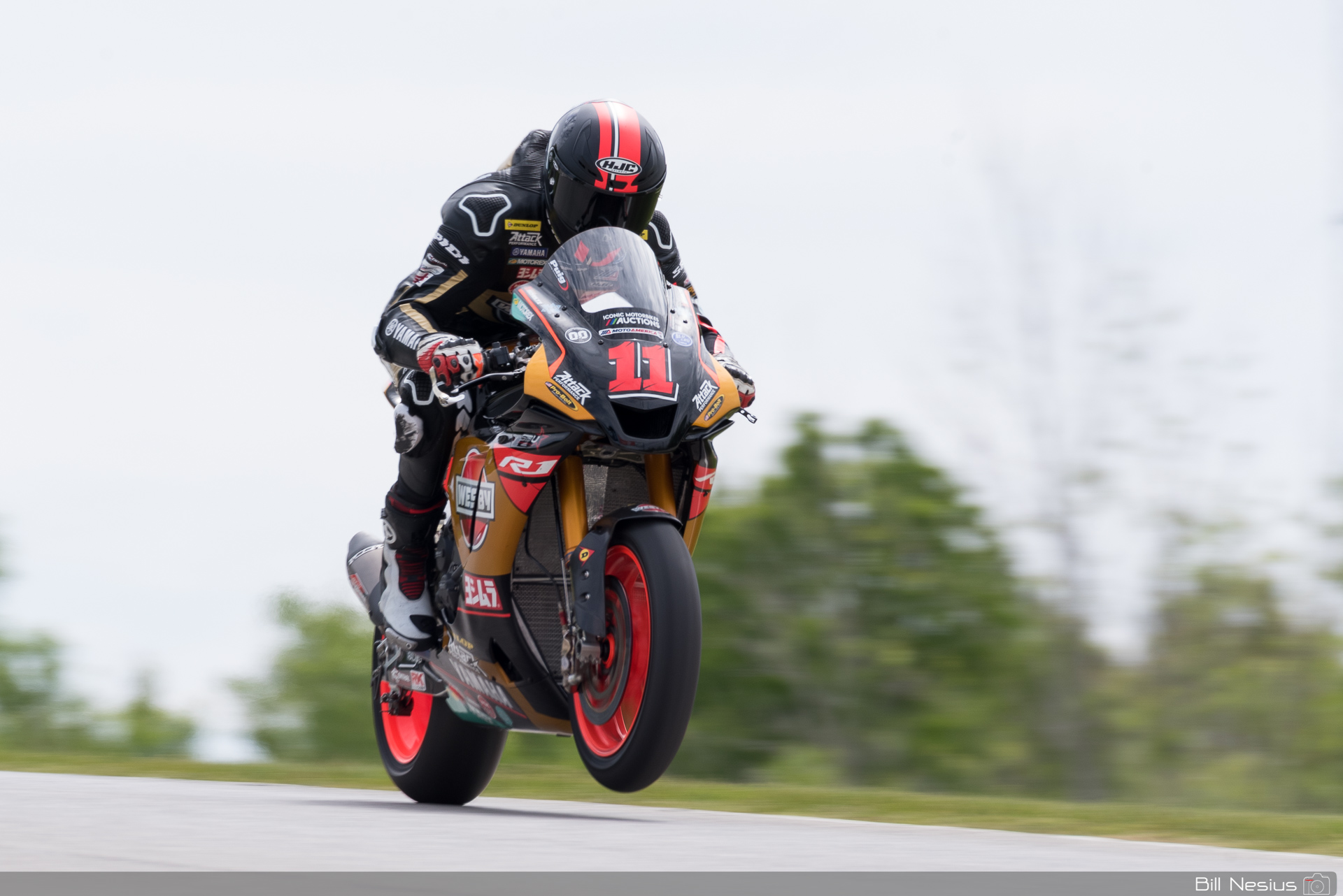 Mathew Scholtz on the Number 11 Westby Racing Yamaha YZF-R1 / IMG_5522 / 3