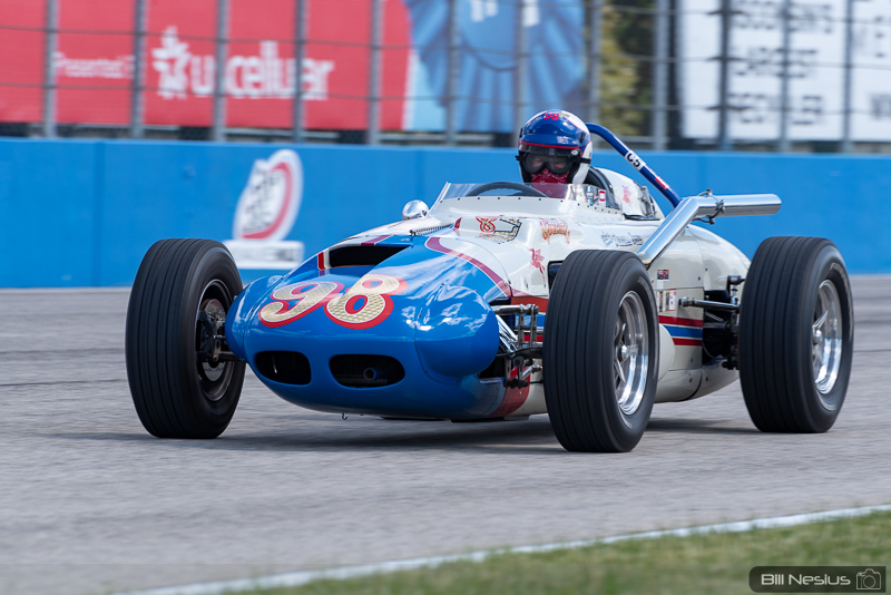 1963 Watson Roadster - Willard Battery Agajanian Special Replica Number 98  / IMG_9125 / 3