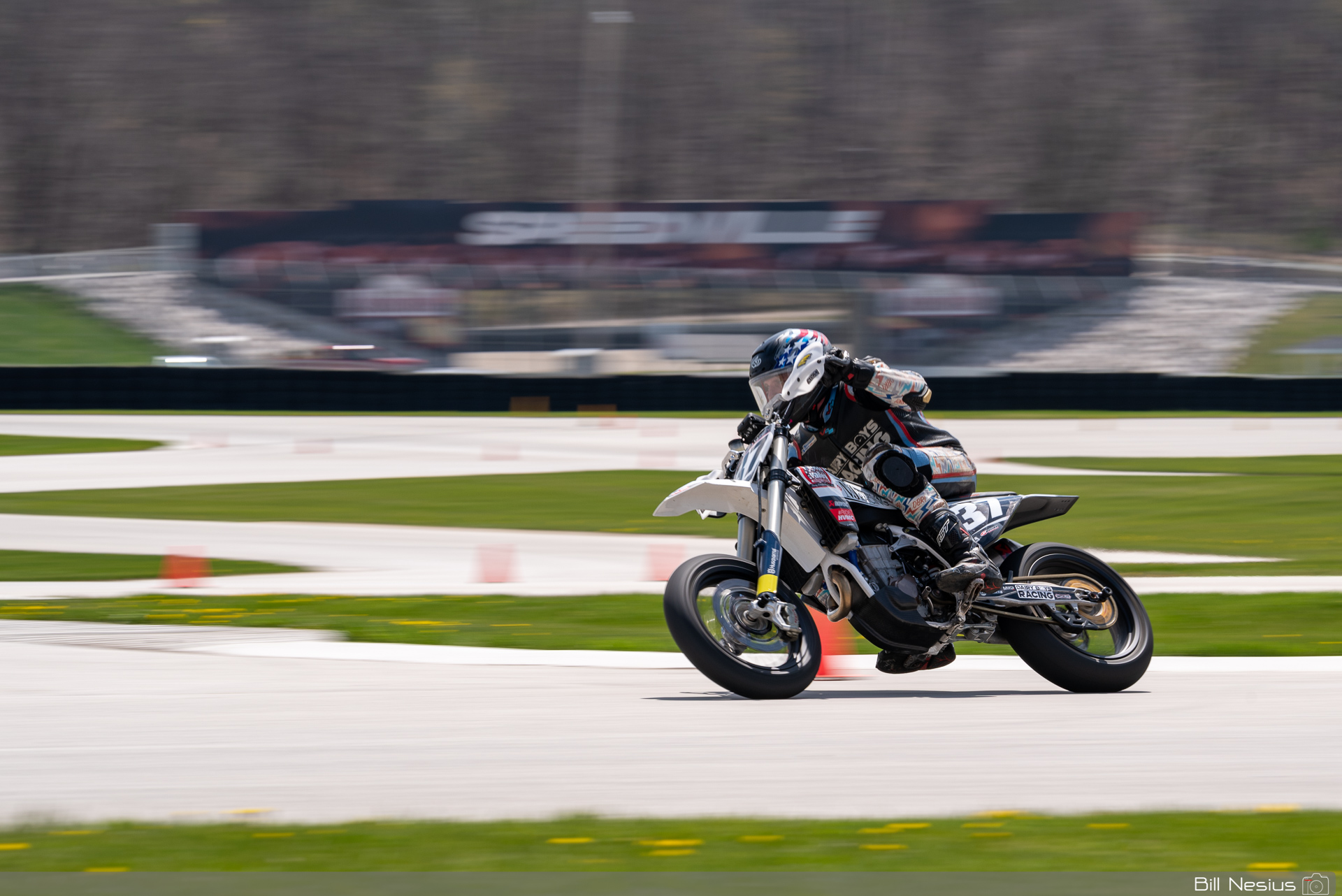 Husqvarna Number 37 / DSC_2047 / 3