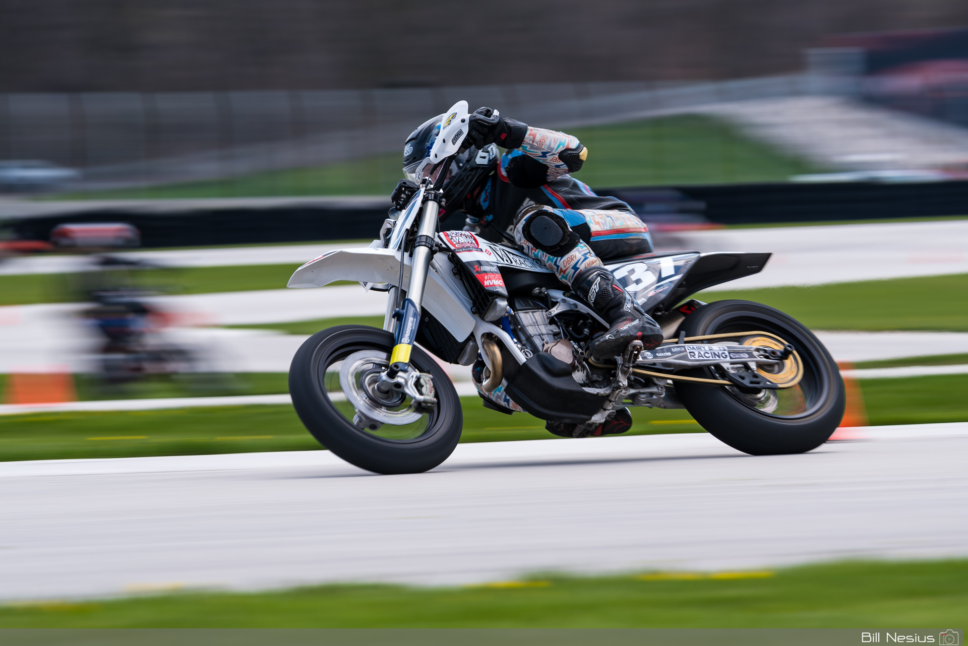 Husqvarna Number 37 / DSC_2120 / 3