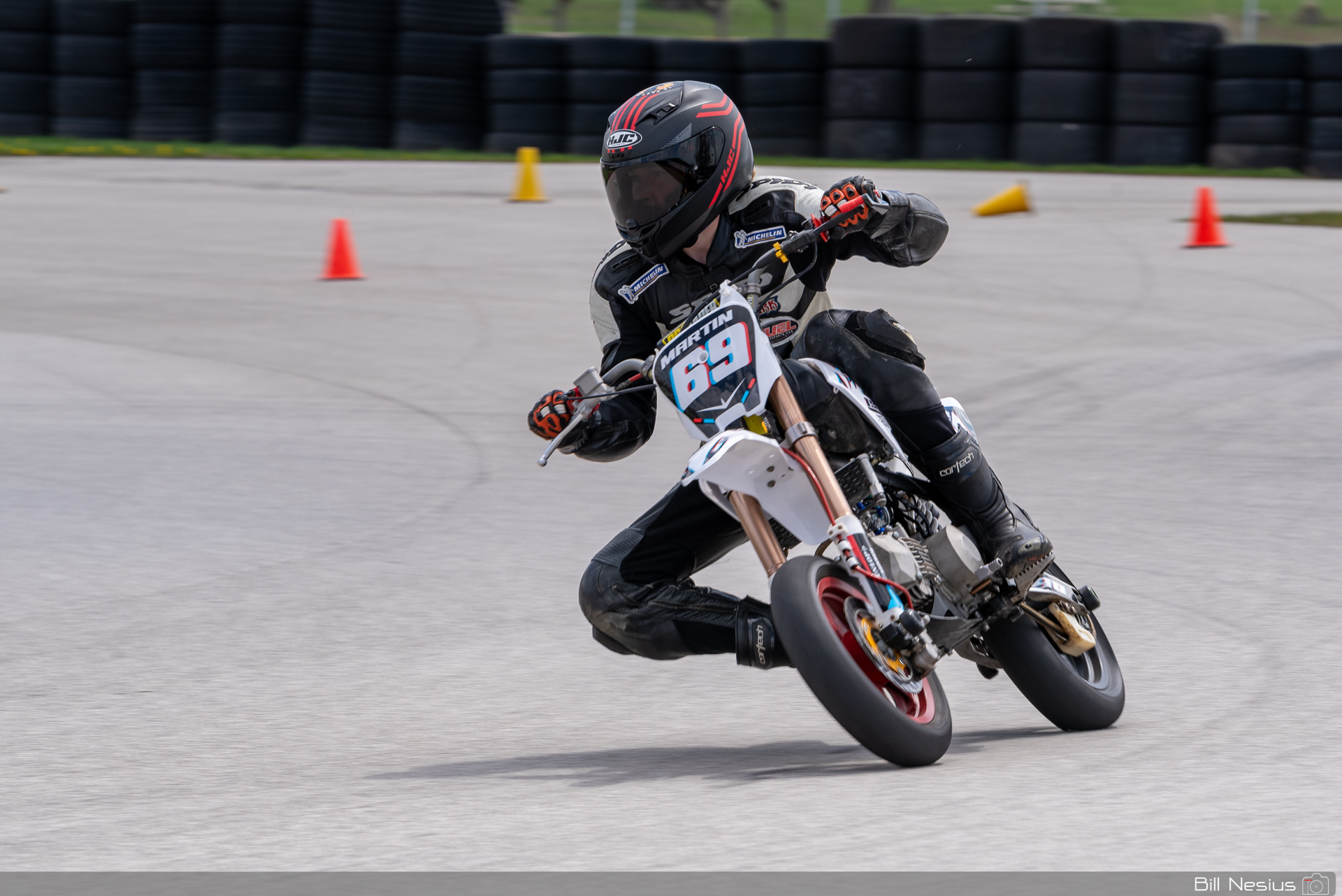 Number 69 / DSC_1673 / 3