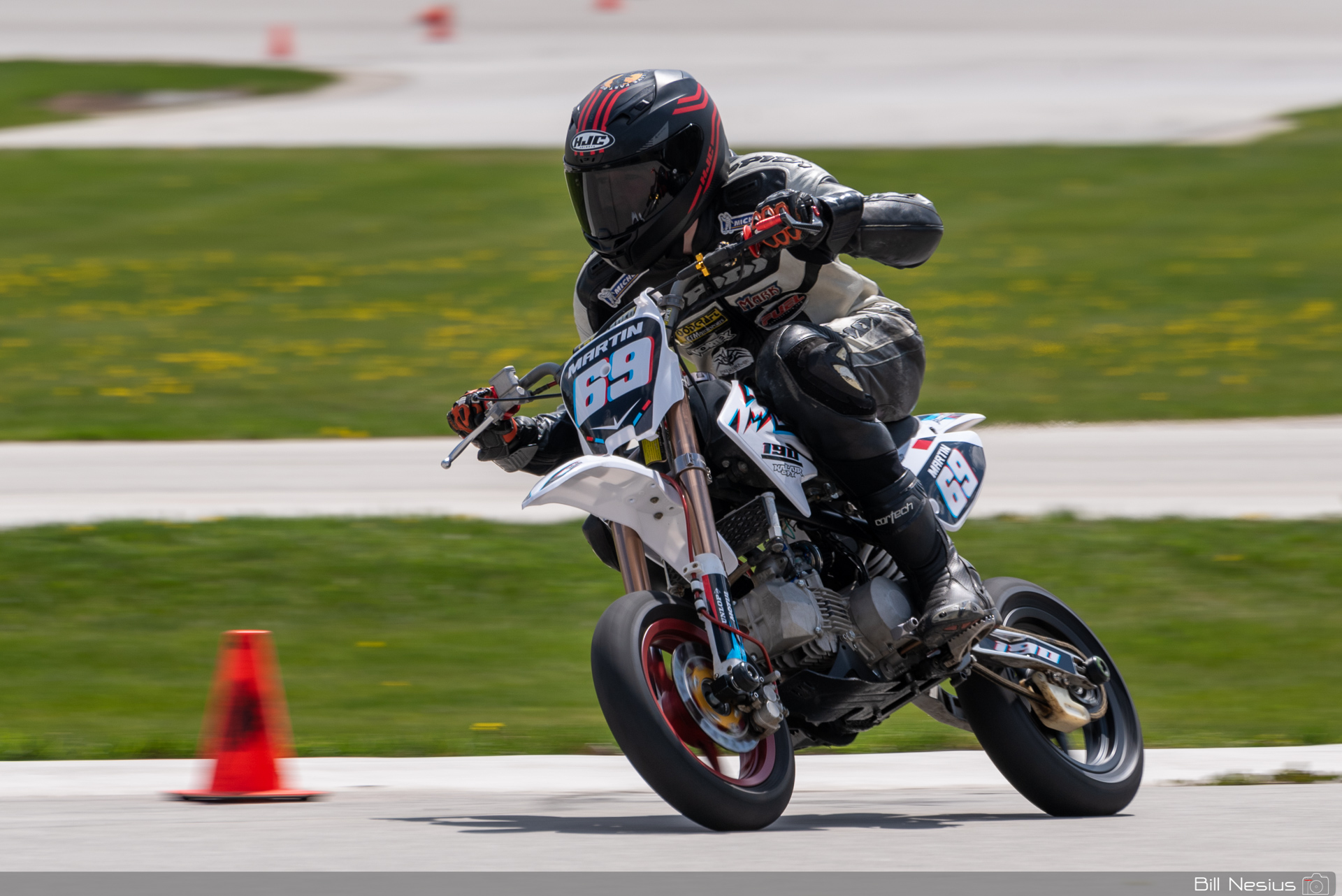 Number 69 / DSC_2548 / 4