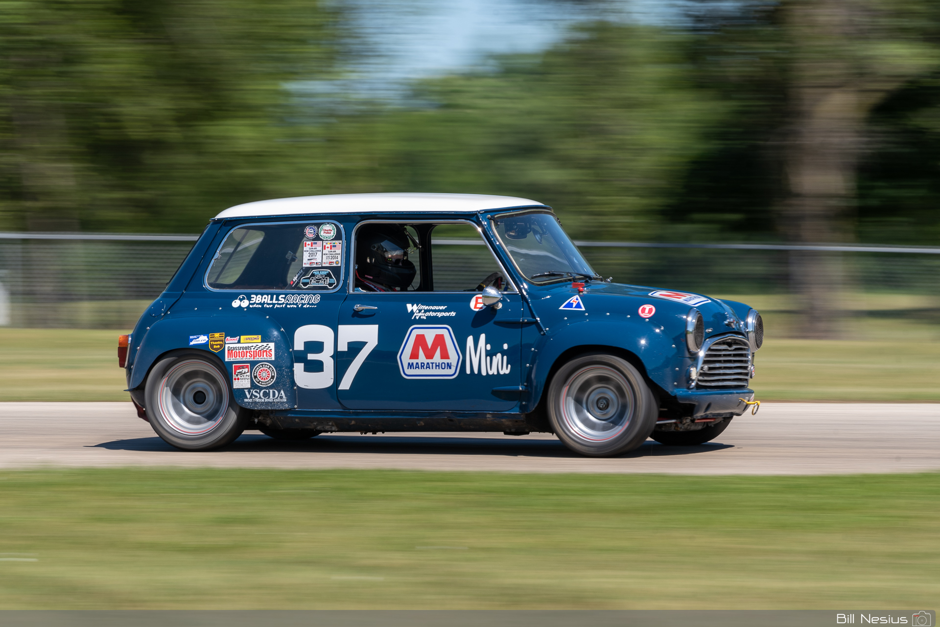 1964 Morris Mini Cooper Number 37 / DSC_3497 / 3