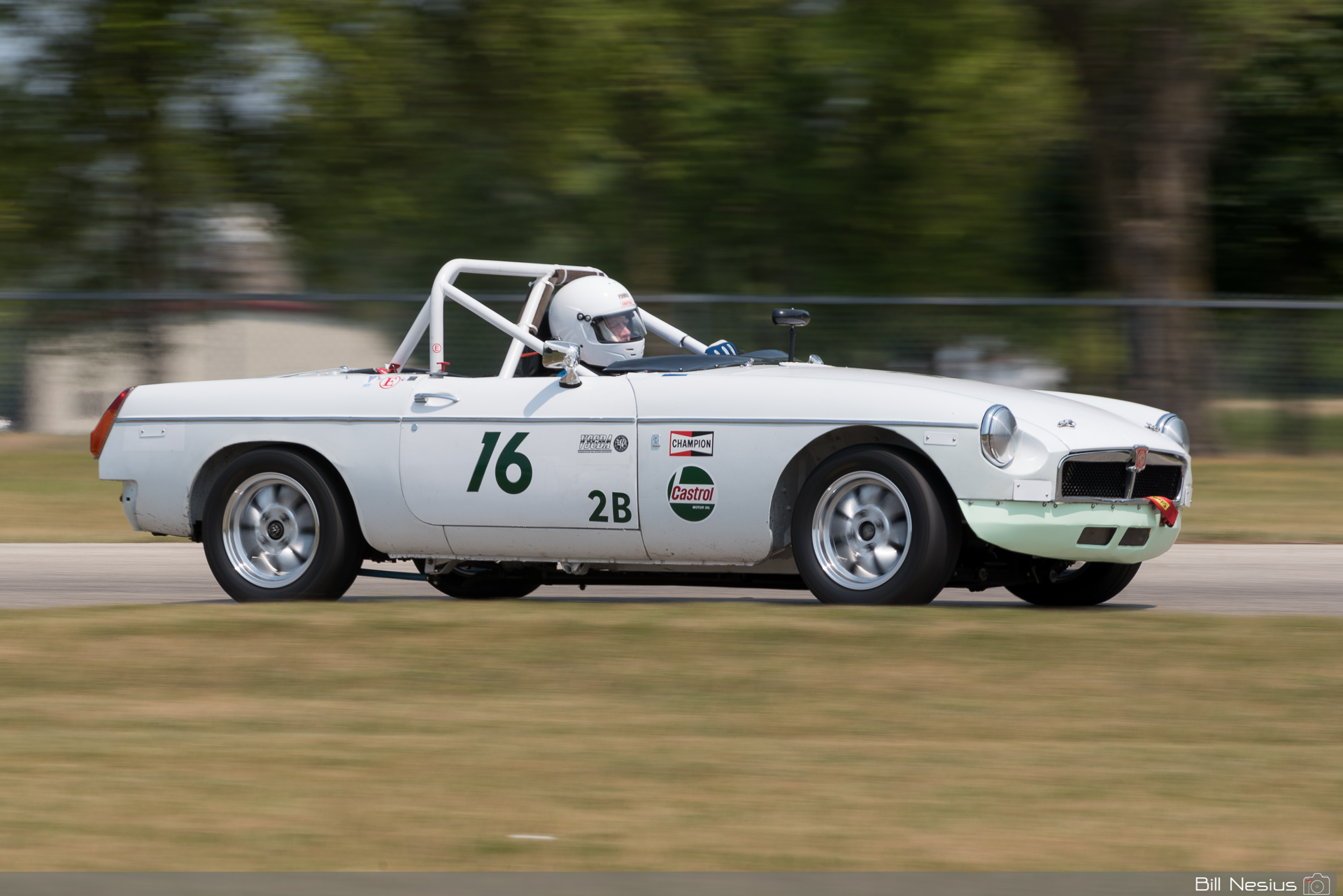 1976 MG B Number 16 / IMG_5270 / 4