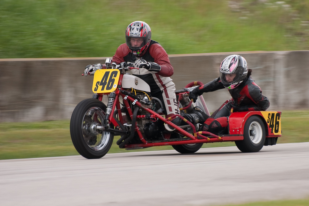 Dale Lavender riding a Yamaha, No S46 in the bend, Road America, Elkhart Lake, WI