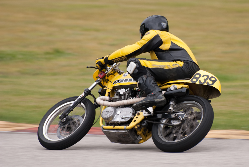 Michael Dixon on a Yamaha, No 839 in the bend, Road America, Elkhart Lake, WI