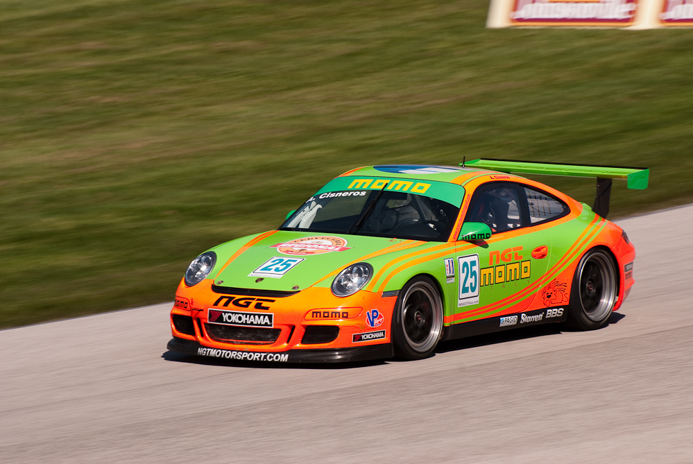 NGT Motorsport Porsche 911 GT3 Cup, Car No 25 in turn 9, Road America, Elkhart Lake WI  ~  DSC_2129