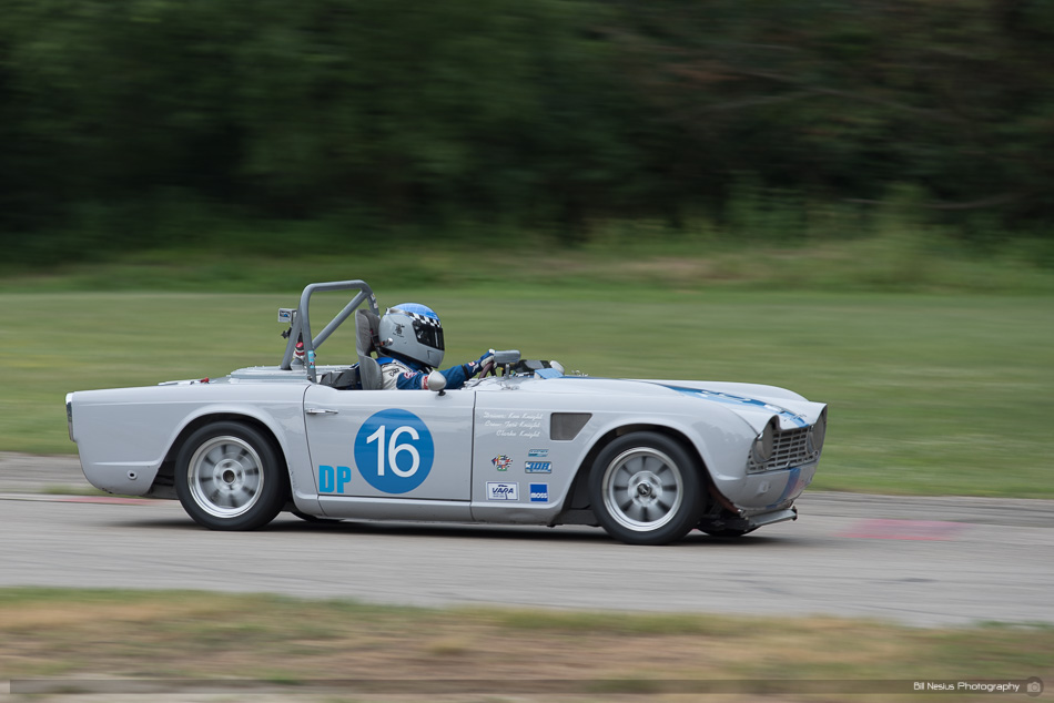 Triumph TR4 #16 - Kastner Cup Race ~ DSC_2278