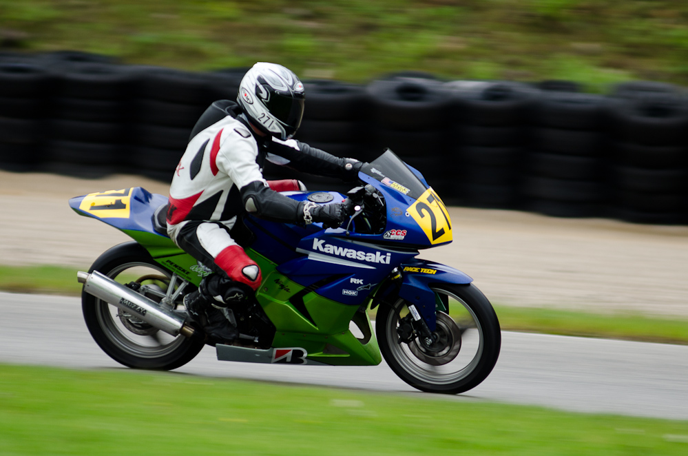 DSC_1485 / Jerry Kozik on the No 271 Kawasaki 250 in turn 9 at Road America, Elkhart Lake, WI