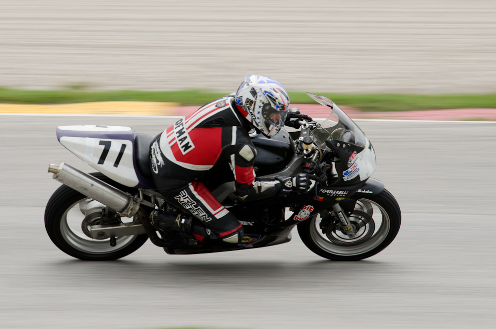DSC_1623 / Ray Hofman on the No 71 Suzuki in turn 7 at Road America, Elkhart Lake, WI
