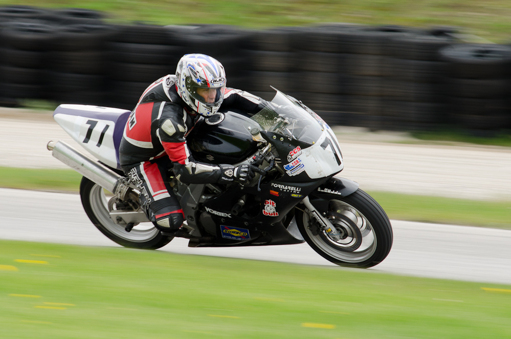 DSC_1646 / Ray Hofman on the No 71 Suzuki in turn 9 at Road America, Elkhart Lake, WI