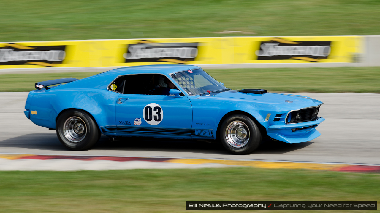 1970 Ford Mustang Mach-1 driven by David Carpenter in turn 7, Road America, Elkhart Lake WI / DSC_3840