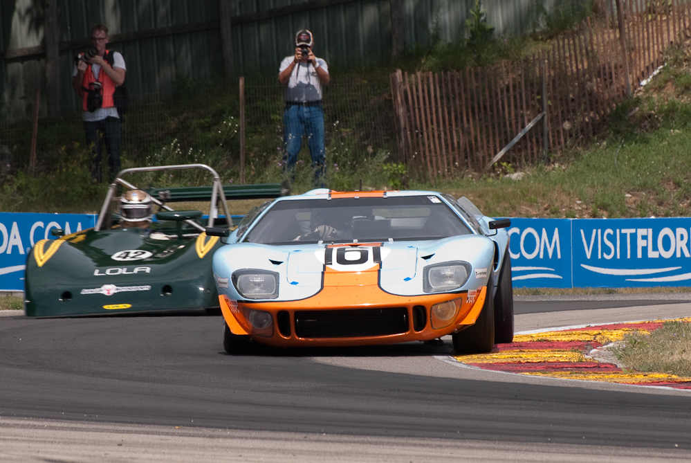 James Cullen driving a 1969 SPF GT40 MKI in turn 6 Road America, Elkhart Lake, WI  ~  DSC_0879