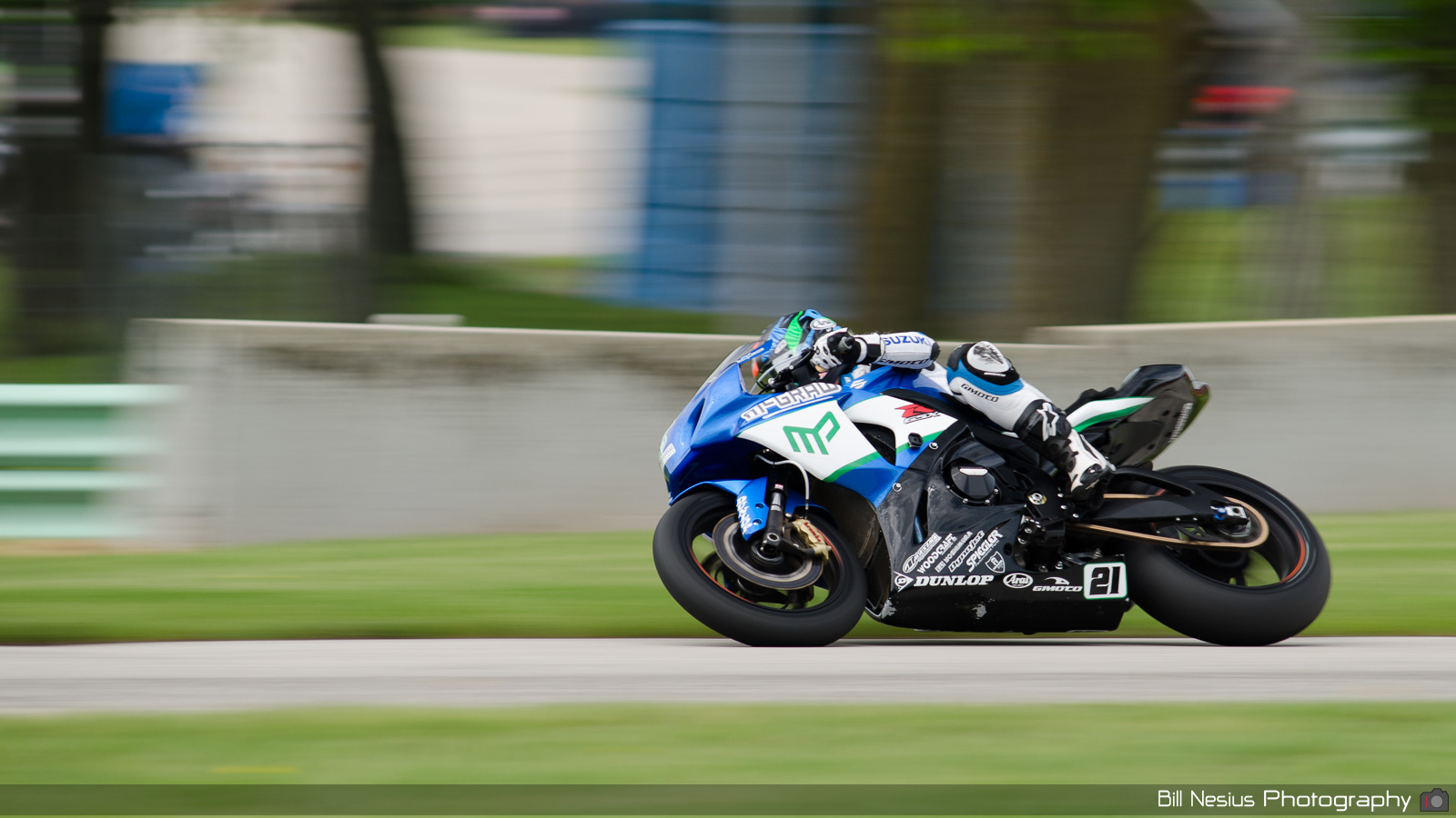 Elana Myers #21 Suzuki GSXR1100 at Road America T9 / DSC_0930 / 4