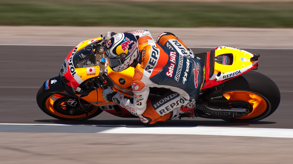 Andrea Dovizioso on the number 4 Repsol Honda RC212V in turn 6, Indianapolis Motor Speedway  ~  DSC_3049