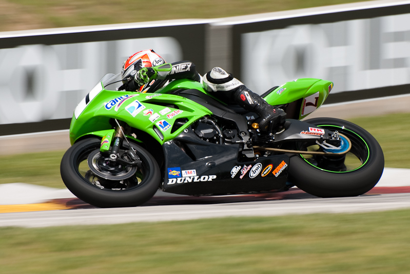 Fernando Amantini, No. 7on the Team Amantini Kawasaki Ninja ZX-6R in turn 7, Road America, Elkhart Lake, WI