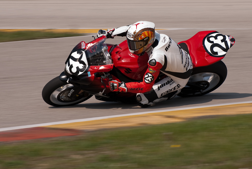 Ben Bostrom on the No 23 Jordan Suzuki Suzuki GSX-R1000 in the bend, Road America, Elkhart Lake, WI