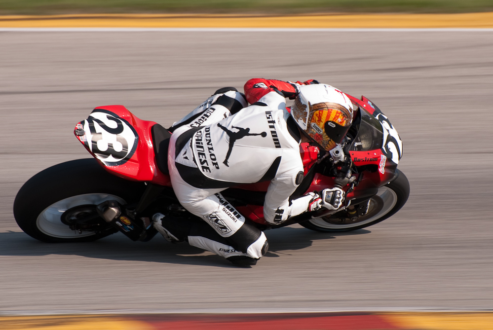 Ben Bostrom on the No 23 Jordan Suzuki Suzuki GSX-R1000 in turn 7, Road America, Elkhart Lake, WI
