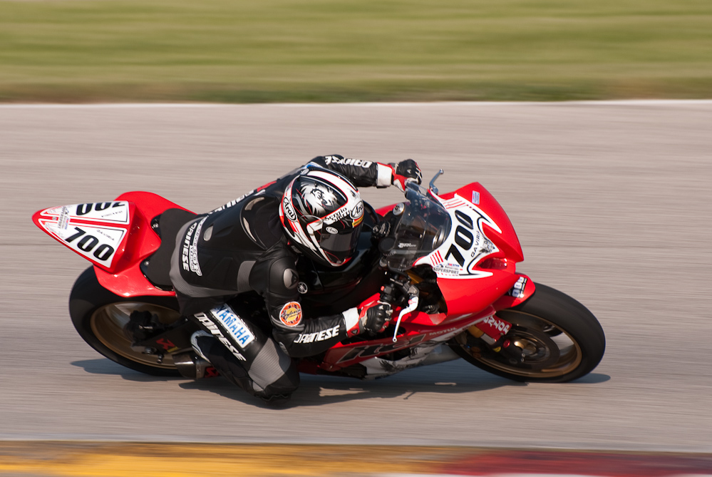 David Gaviria on the No 700 Yamaha YZF-R6 in turn 7, Road America, Elkhart Lake, WI