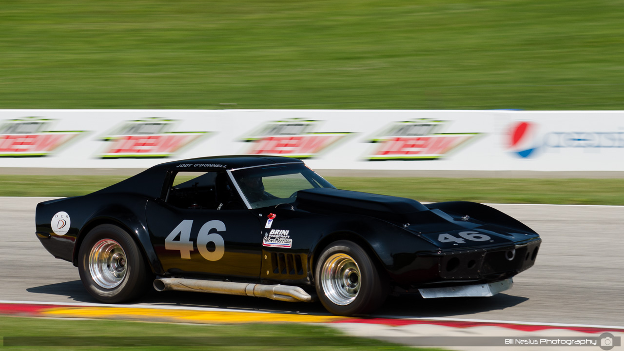 1969 Chevy Corvette #46 driven by Jody O'Donnell at Road America, Elkhart Lkae, WI. turn 7 / DSC_1561