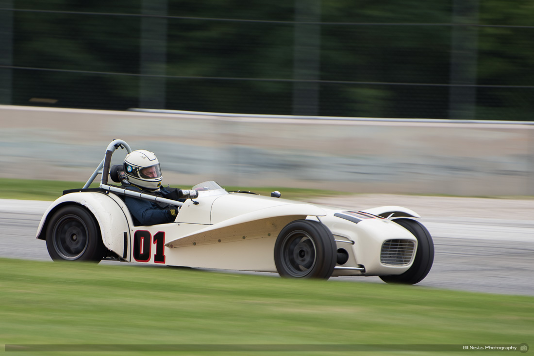 1962 Lotus Super 7 #101 in turn 1 ~ DSC_4835