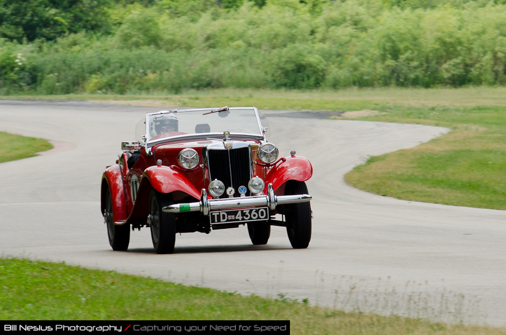 DSC_6805 / 1951 MG TD driven by Nick Carso in turn 2-3. Blackhawk Farms Raceway