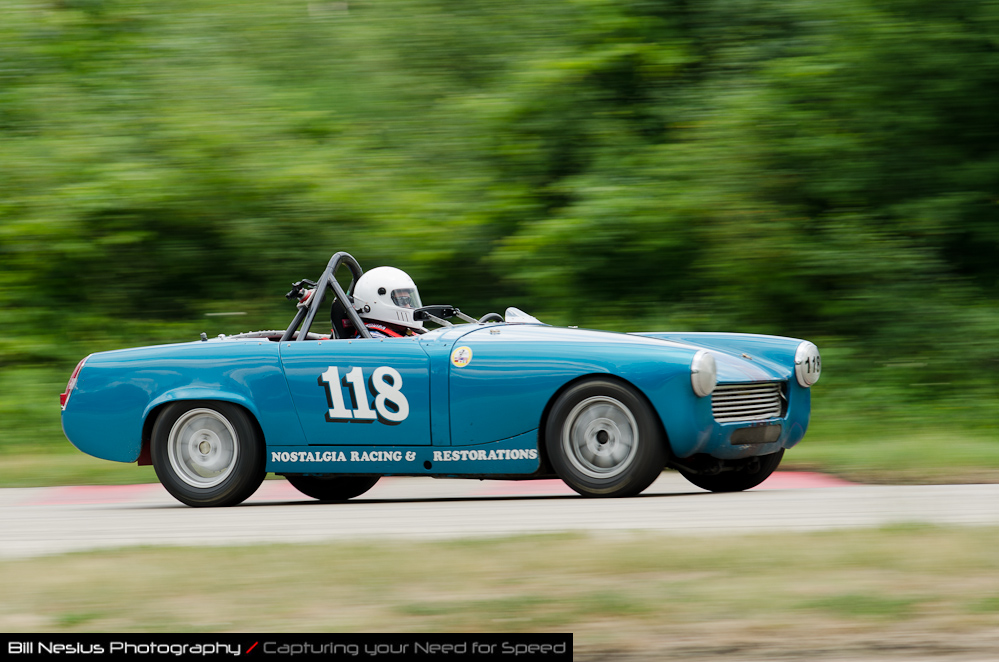 DSC_7261 / 1961 Midget MG driven by Greg Cory in turn 3. Blackhawk Farms Raceway