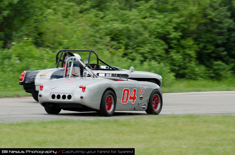 DSC_7303 / 1959 Austin Healey Sprite driven by Colin Comer in turn 3-4. Blackhawk Farms Raceway