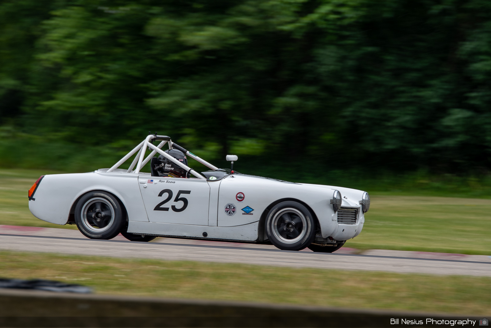 1968 Austin Healey Sprite Number 25 / BAN_3305 / 3