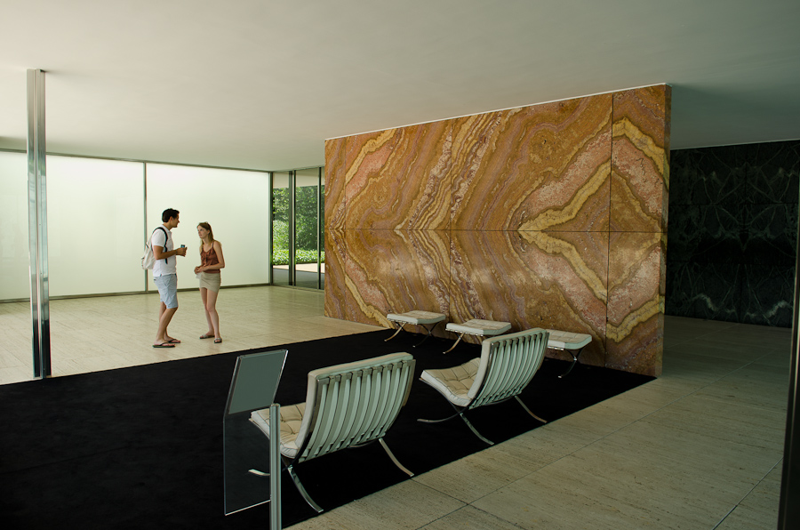 Mies Van De Rohe Pavillion / DSC_3547