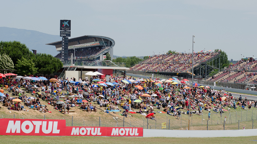 Circuit de Catalunya for MotoGP turn 1 / DSC_6520